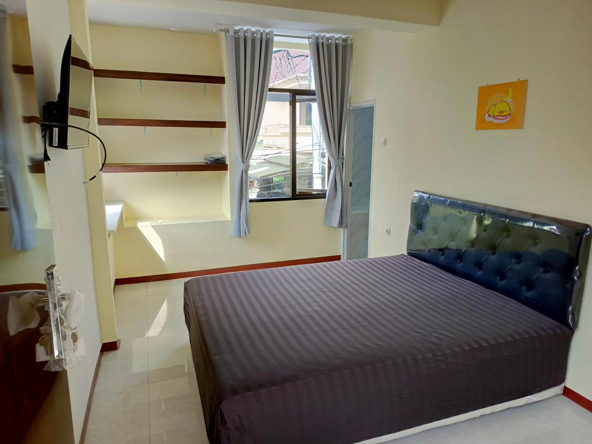 Bebek Kuning Residence Blimbing  Buitenkant foto