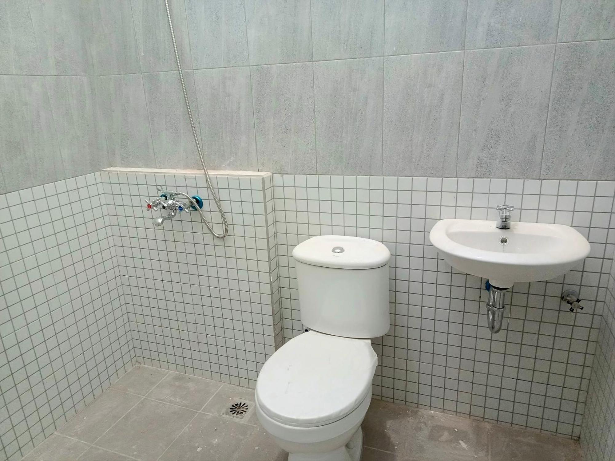 Bebek Kuning Residence Blimbing  Buitenkant foto