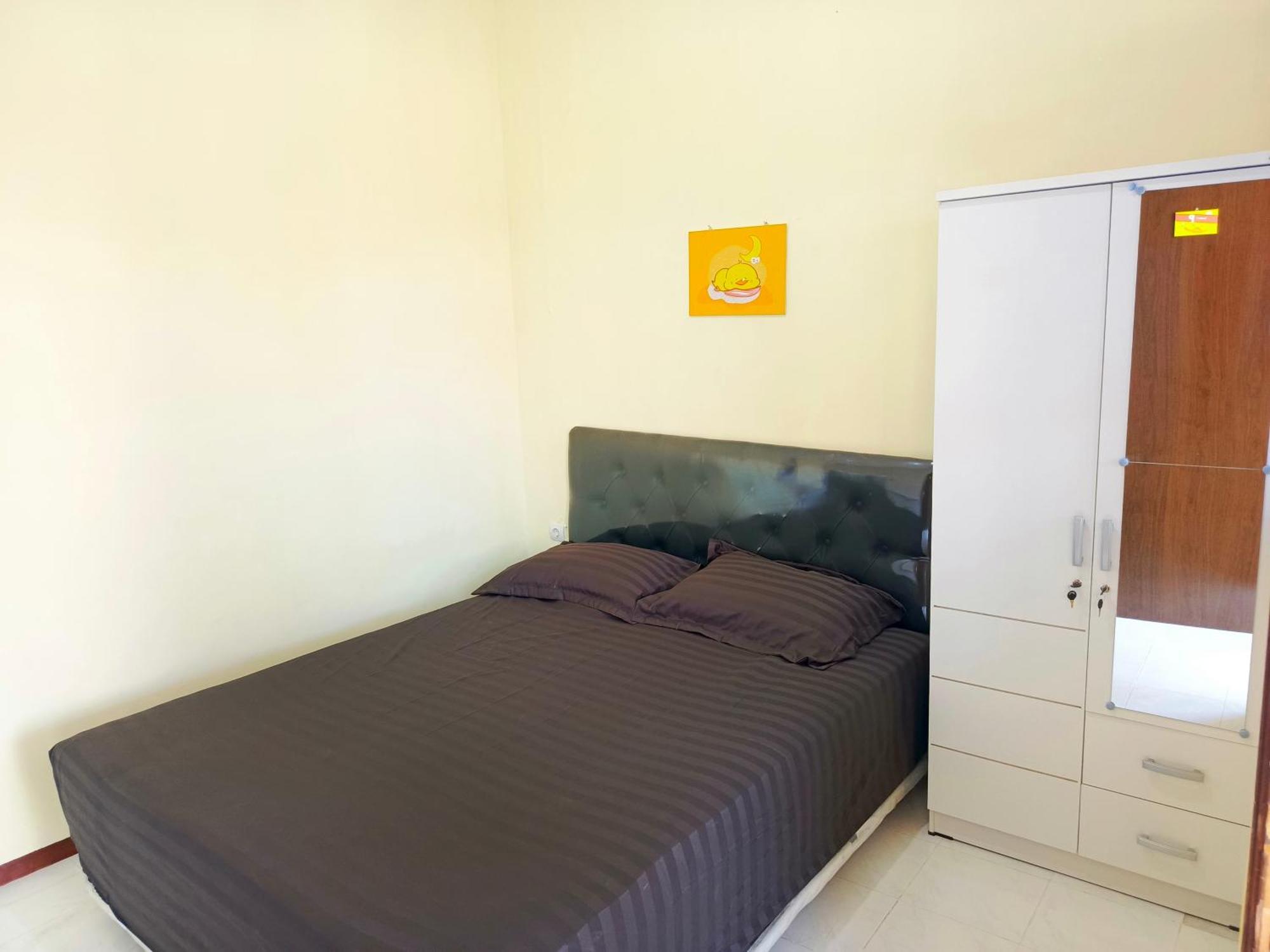 Bebek Kuning Residence Blimbing  Buitenkant foto